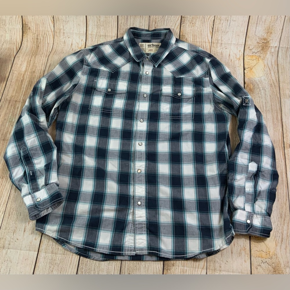 Urban Pipeline Plaid Flannel Button Shirt Large